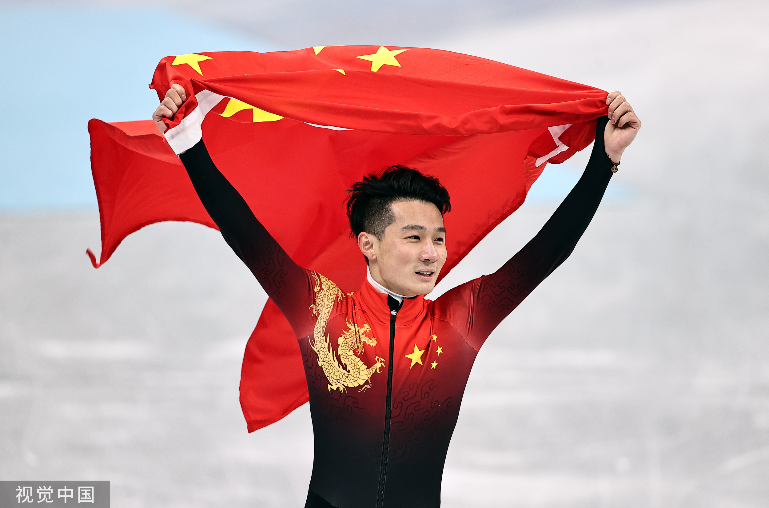 冬奥会中国夺金图片