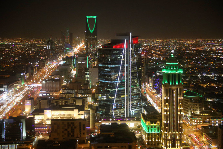 沙特首都和最大城市利雅得是一座绿洲城市，在阿语中意为“花草茂盛的花园”。新华社记者隋先凯摄