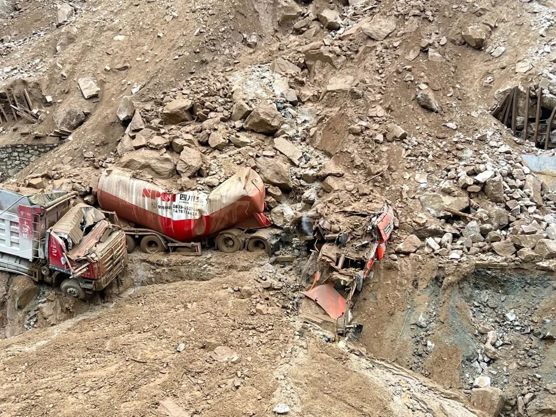 △车辆受损现场