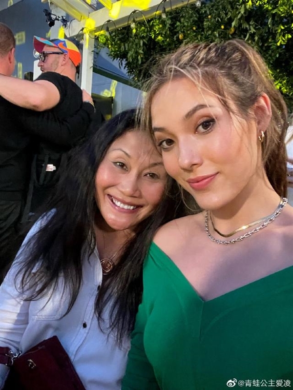 谷爱凌妇女节发文引围观 让每位女性表达、追求自己热爱：网友点赞