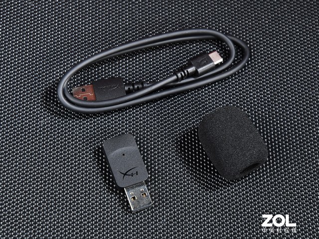 HyperX Cloud Alpha Wireless无线游戏耳机评测:出众的佩戴体验