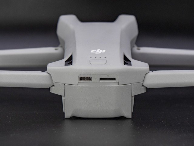 【有料评测】DJI Mini 3评测:2689元玩航拍,51分钟续航+无损竖拍