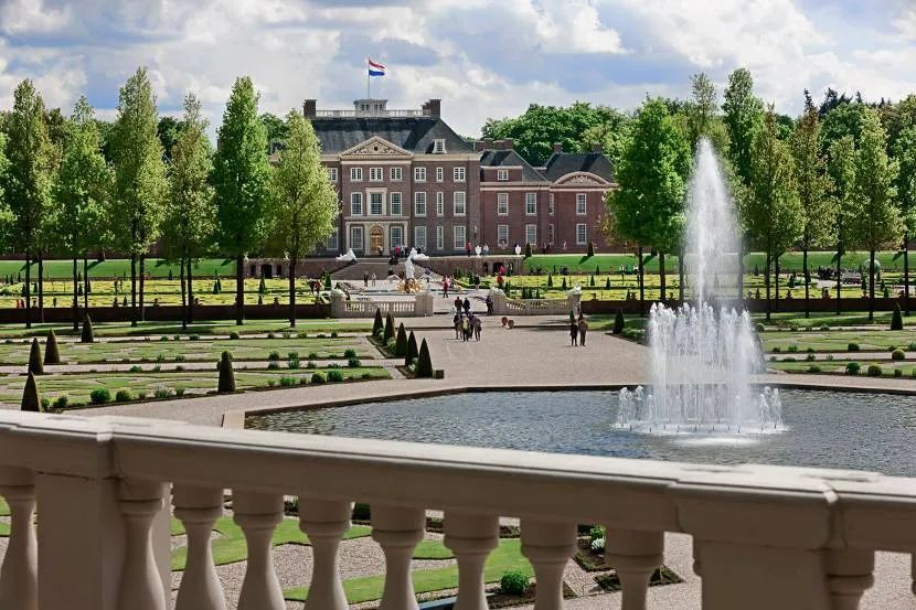 罗宫，现为荷兰皇室博物馆