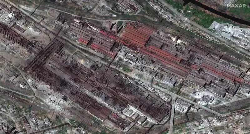 美国卫星图像公司Maxar Technologies4月29日公布的亚速钢铁厂卫星图像
