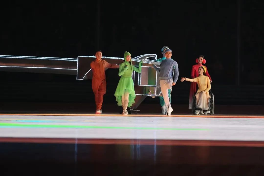 "芭蕾女孩"李月:两次在"鸟巢"起舞,人生也同样精彩_凤凰网资讯_凤凰网