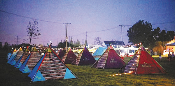 小岭南露营地具有浓郁田园风光 赵磊 摄