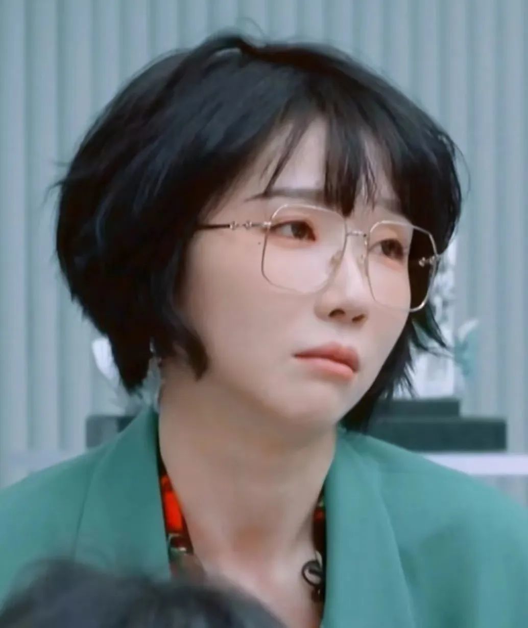 广告人刘恋为《浪姐3》初舞台做PPT,北大学霸杀入娱圈赢在文化?