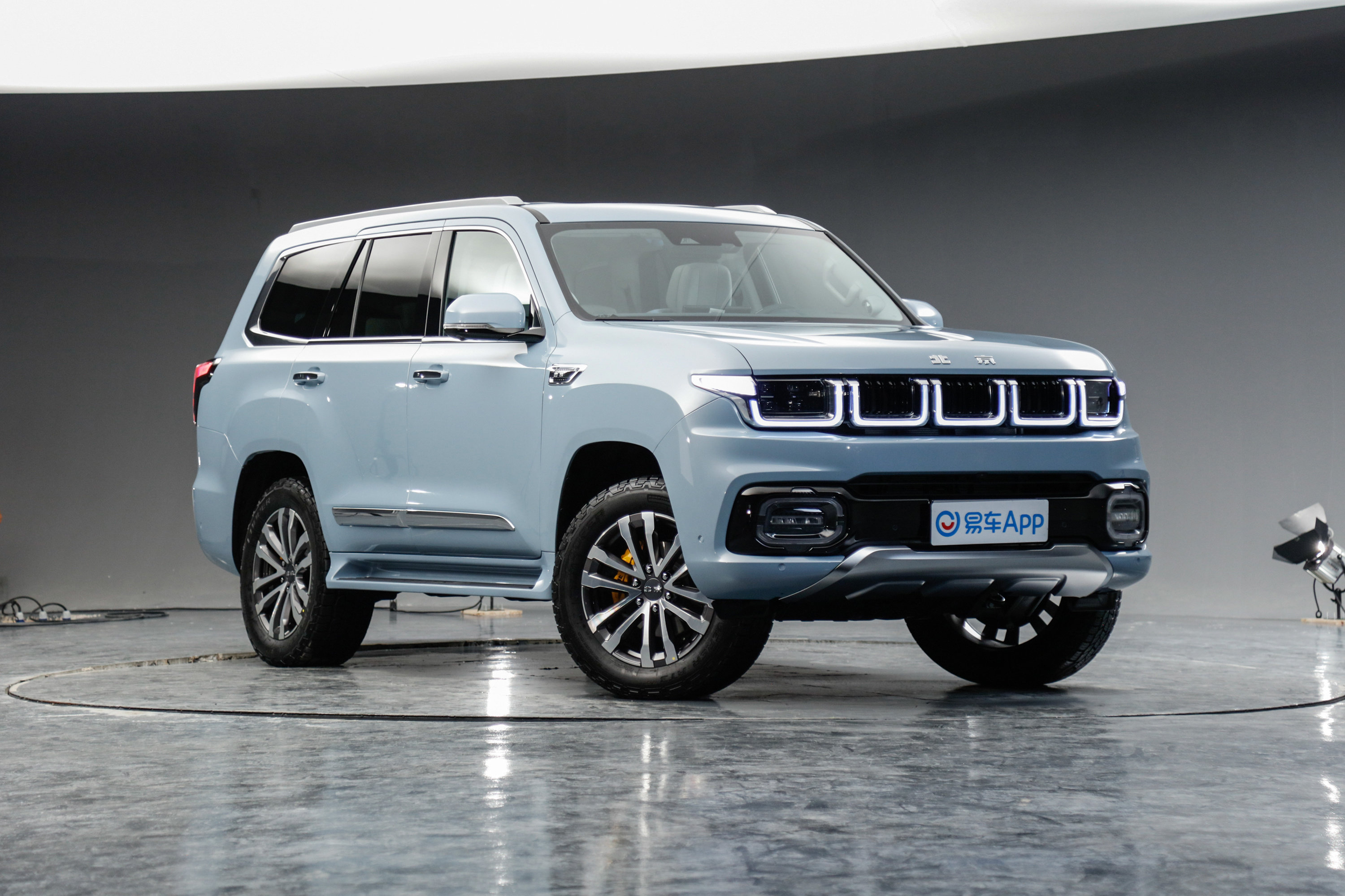 预售价2398万起软硬实力兼备北京越野bj60即将上市