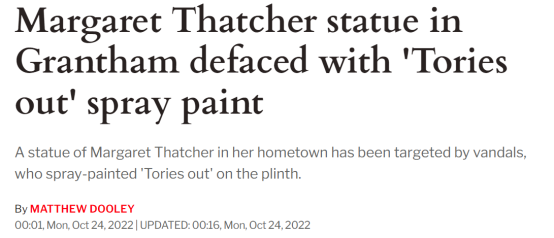 《快报》：格兰瑟姆的玛格丽特·撒切尔雕像因被喷“保守党出局”字样而污损