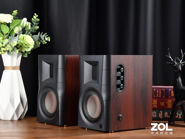 双声道260W太震撼 惠威D200为何能让一众烧友拍手叫绝?