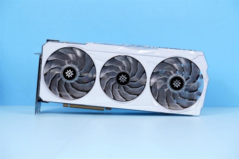 30系最强毕业作!影驰RTX 3090 Ti星曜OC显卡评测:颜值无二的顶级非公