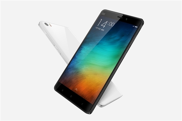 雷军晒7年前的小米Note发布会老照片:没想到被老外报道了