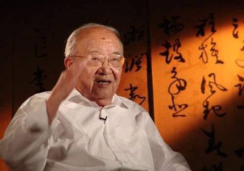 词作家乔羽:他写的歌大家都会唱,与妻子是初恋幸福68年_凤凰网娱乐_凤凰网
