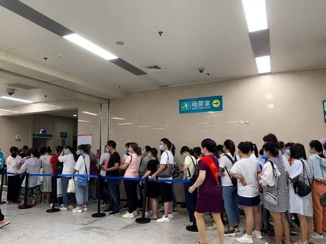 病床床档怎么写一万张病床！跳槽风波背后的“全球最大卫生院”_https://www.jmylbn.com_新闻资讯_第10张