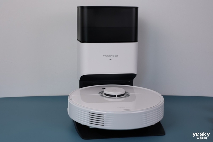 更纯粹的扫地集尘体验 石头扫拖机器人T8智能集尘版评测