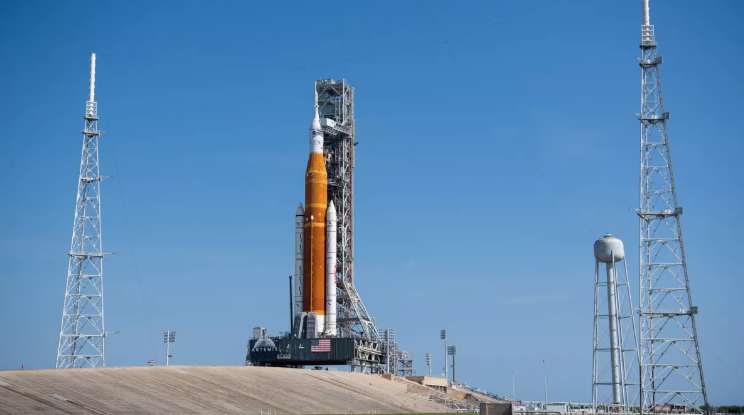 为实现宇航员重返月球 NASA Artemis 1登月任务即将启动