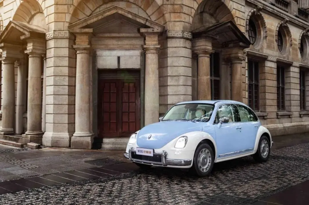 e汽车试驾欧拉芭蕾猫是车也是一种生活