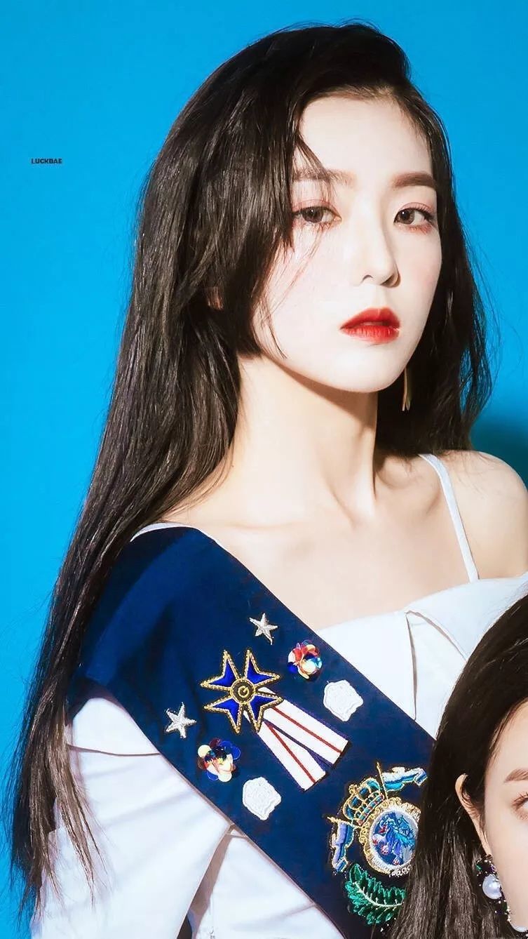 美到哭!韩国女团颜值天花板__凤凰网