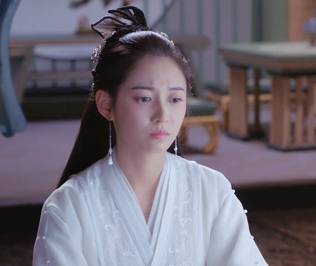 《镜双城》颜值造型都被吐槽,陈钰琪穿松糕鞋,李易峰头套粗糙__凤凰网