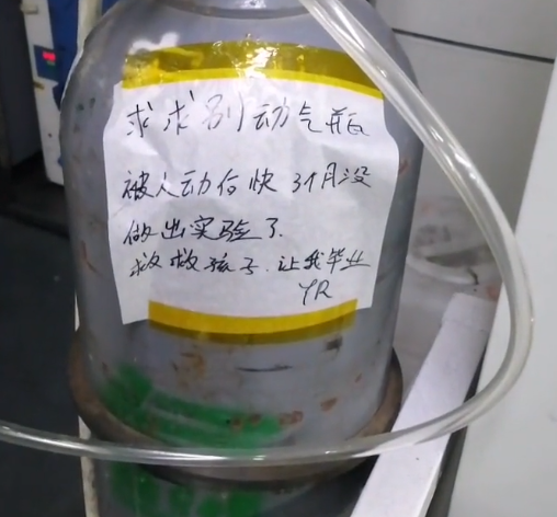 @透过现象看本质