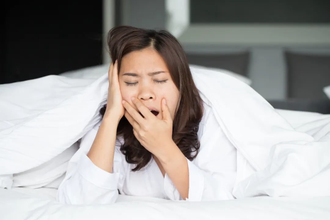 为什么冬天总犯困?原因真的不是懒……_凤凰网健康_凤凰网