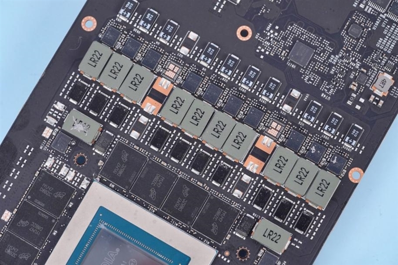 30系最强毕业作!影驰RTX 3090 Ti星曜OC显卡评测:颜值无二的顶级非公