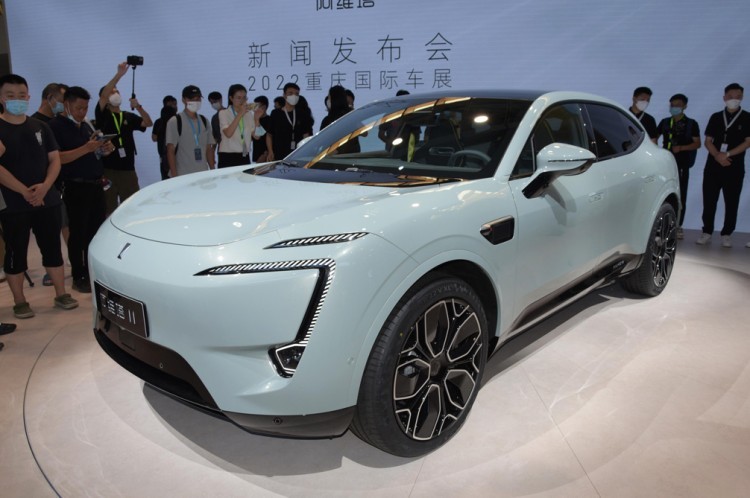 身世显赫 宁德时代 华为 长安联手打造的阿维塔11终于来了