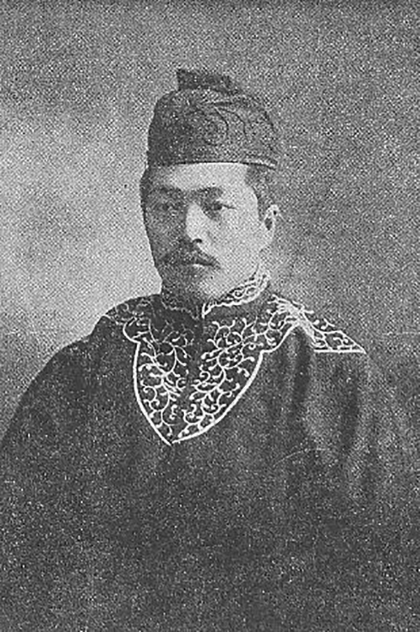 篠田治策(1872–1946)