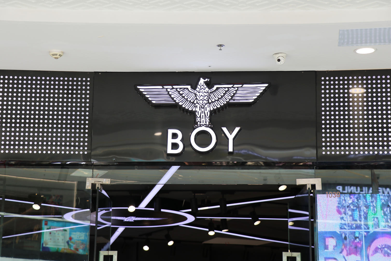 2021年4月11日,BOY LONDON一家实体店。图据IC photo