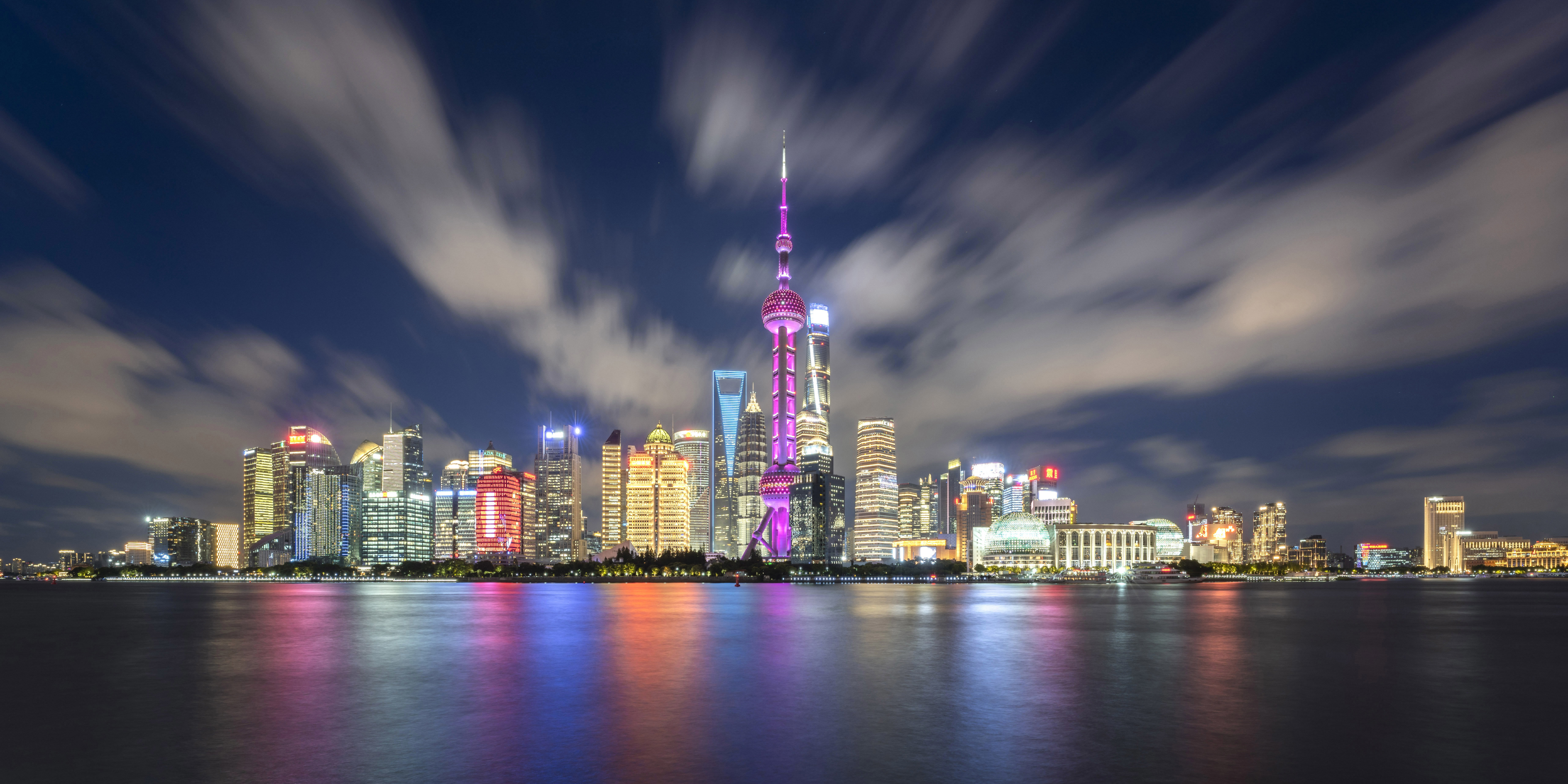 上海-北外滩-新三枪夜 2.JPG