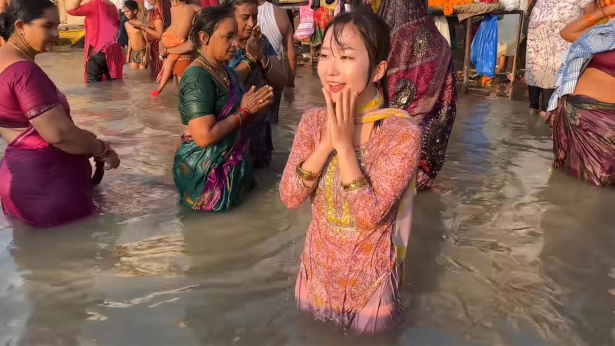 日本女网红泡恒河水后喉咙痛,恒河为什么这么脏?_凤凰网资讯_凤凰网
