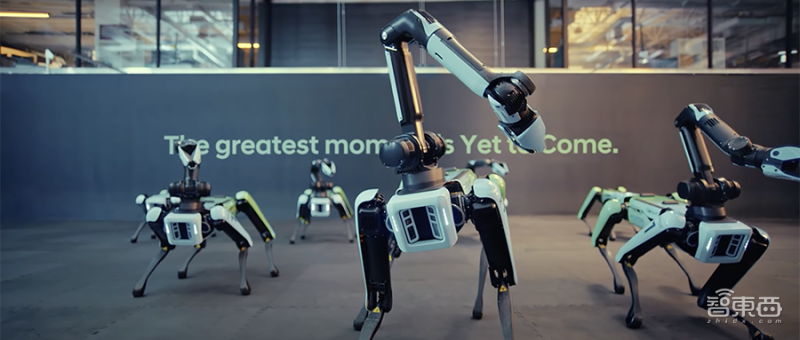 让人啼笑皆非的机器人翻车现场，揭示了多少行业真相？