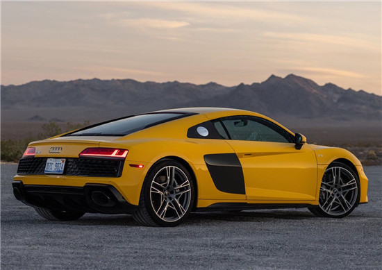 战斗气息十足 奥迪r8 coupe官图发布_凤凰网汽车_凤凰网