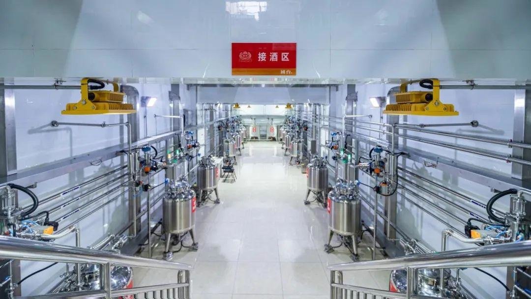 国台“智能酿造”植入工匠精神，奋斗30年力争进入中国名酒之林_凤凰网