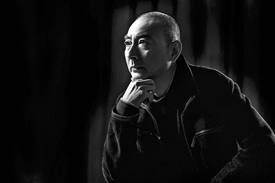 王斌,著名作家、文学批评家、编剧