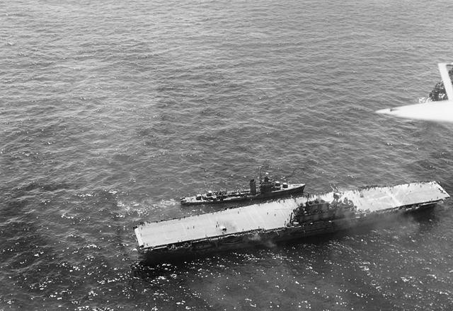 大黄蜂被拖行期间