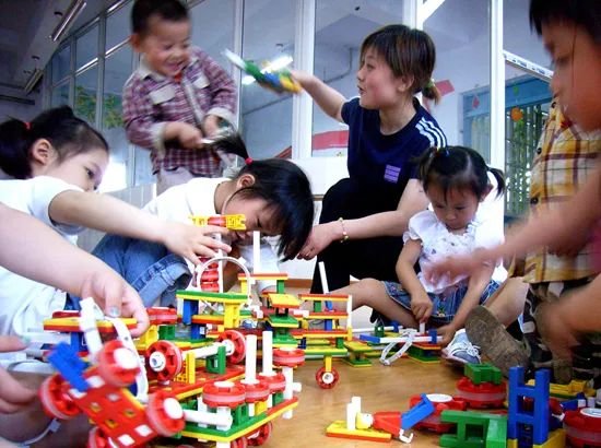 孩子们喜欢的搭建活动。