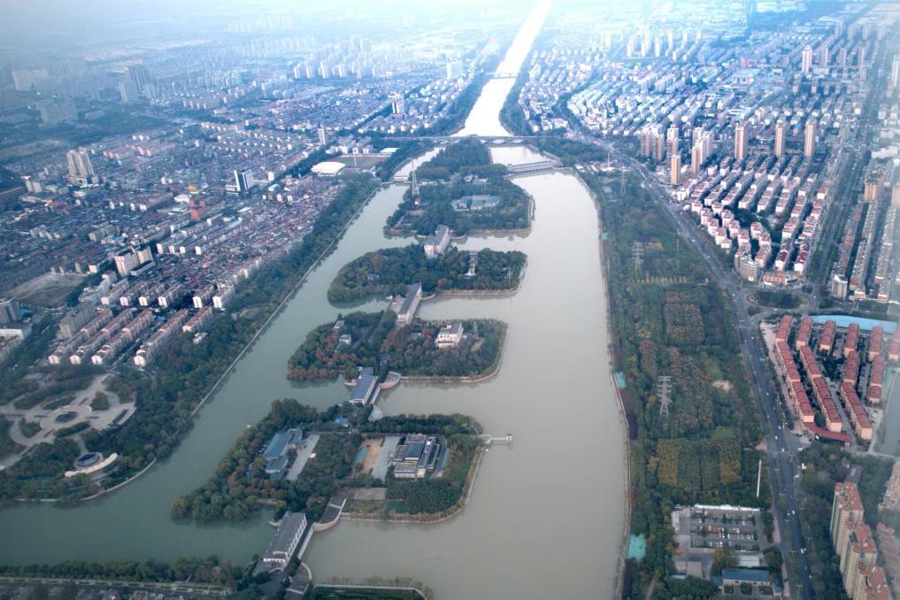 南水北调东线源头——江都水利枢纽。新华社记者 刘诗平 摄