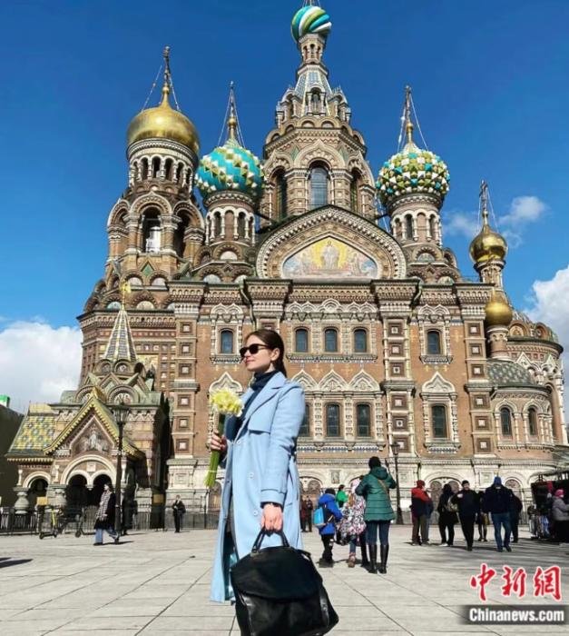 伊丽娜在俄罗斯。受访者供图