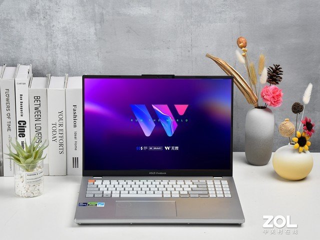 体验华硕无畏Pro16 2023旗舰版:性能释放堪比专业游戏本