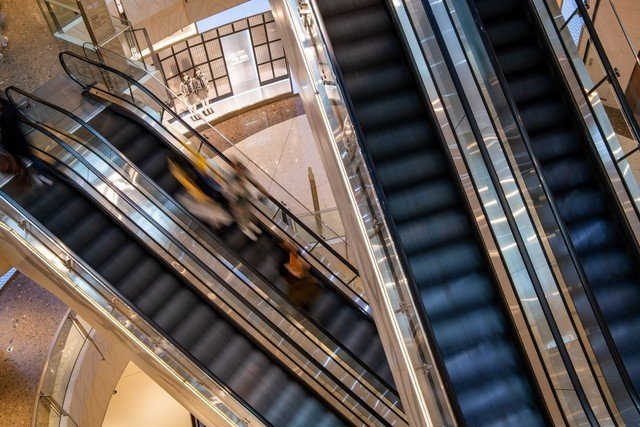 【有料评测】永诺YN35mm F2Z DF DSM评测:1799元国产全画幅自动对焦镜头