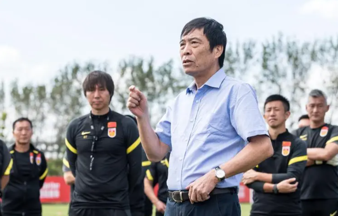 如果足协主席落马就能解决问题，中国足球早上去了