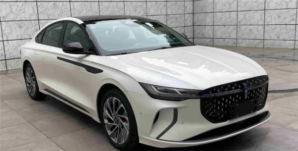 美系车也有低油耗:全新林肯Z混动版发布 比亚迪同款电池