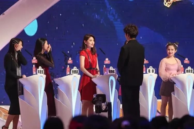 开播13年,一代人的相亲记忆。图/《非诚勿扰》