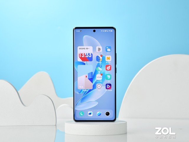 【有料评测】vivo S17评测:柔光突破极限 氛围随光而变