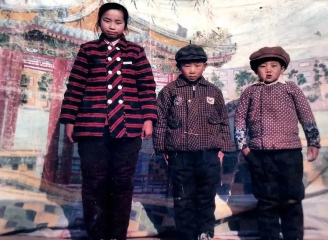 胡泽秀童年合影