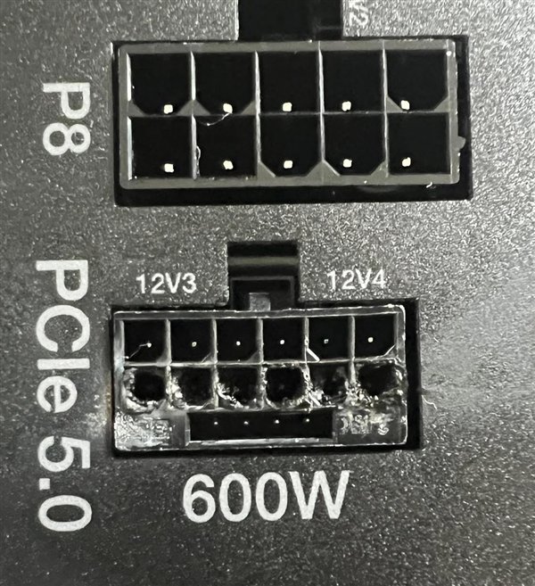 16针显卡供电接口闯大祸!电源烧了