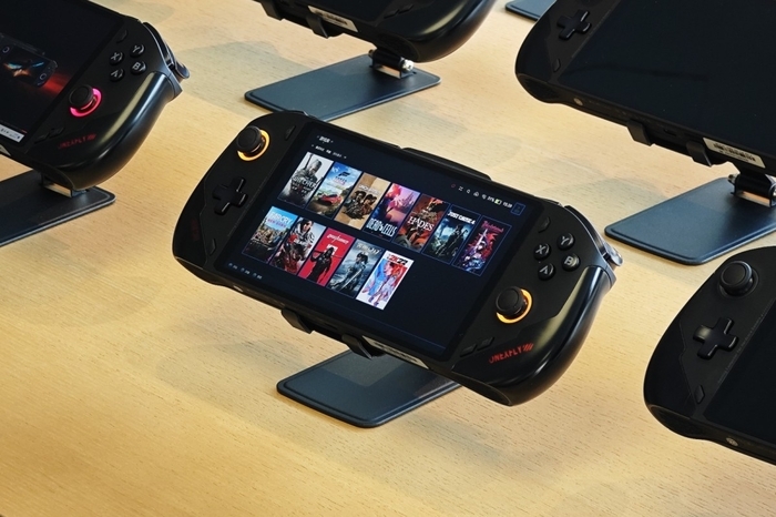 2K屏幕+54W性能都来了... Win掌机厂商已经卷起来