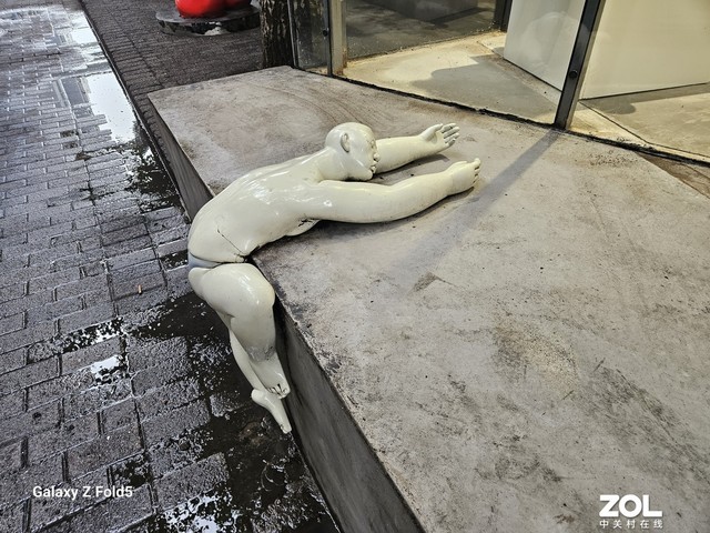 三星Galaxy Z Fold5全面评测 折叠先行者还能有什么新招?