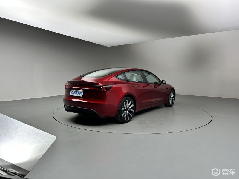 新款特斯拉model 3焕新版内饰亮相 售25.99万元起/四季度交付